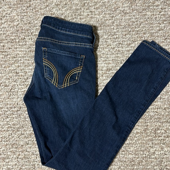 Hollister jeans - Picture 3 of 3